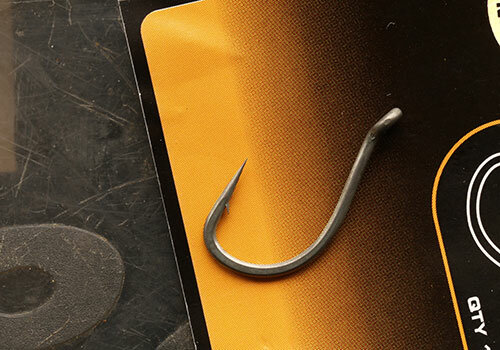 Stiff Rig Straight Hooks Barbed X10 Edges Armapoint Fox